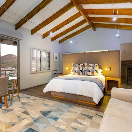 Landrani Luxury Self-Catering Accommodation Oudtshoorn Room photo